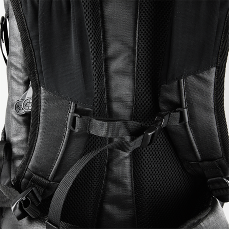 PLECAK SALMING RUN 18 L